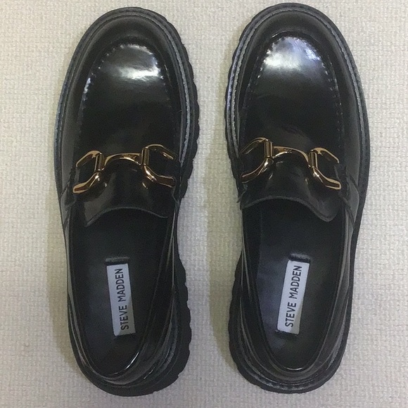 Steve Madden Black Loafers with Gold Accent - Picture 6 of 6